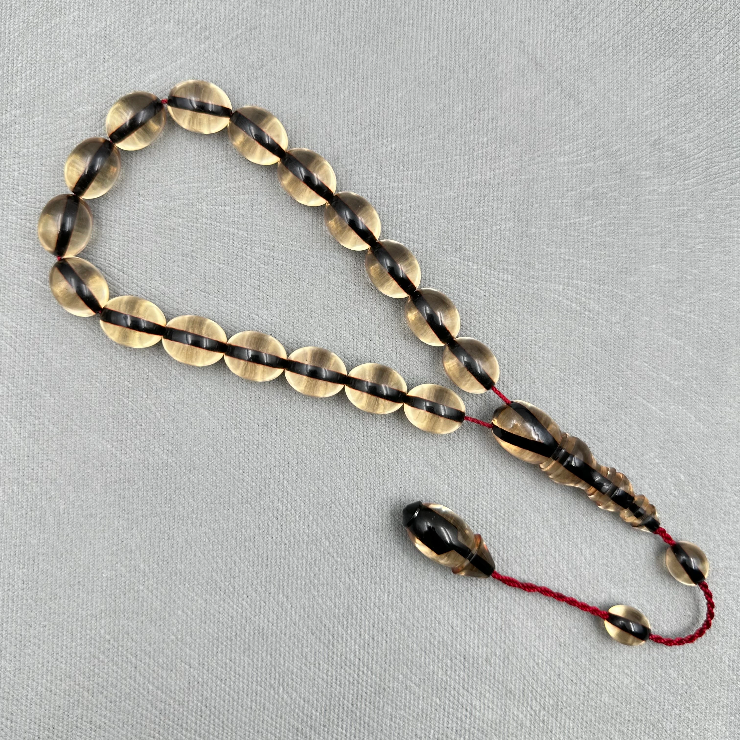 Enes ABDO Usta İşçilikli Şeffaf Efe Sıkma Kehribar Maskot Tespih